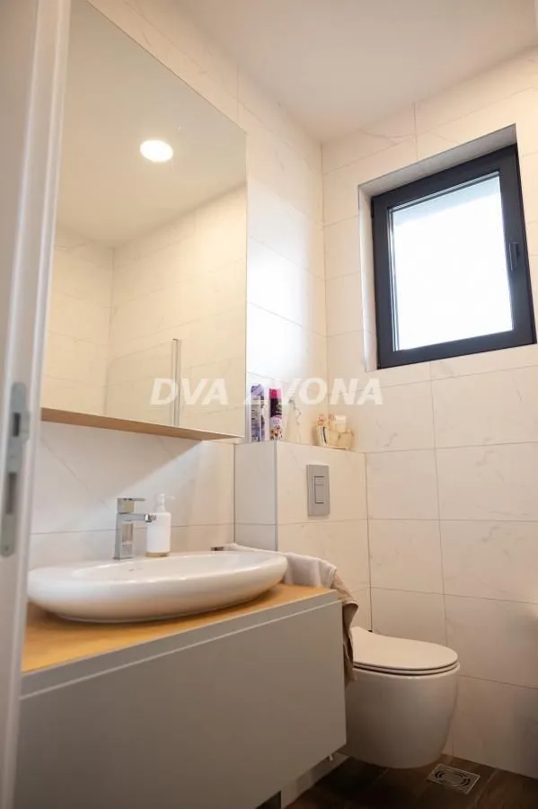 Prodaja, stan, 309m², Bulevar Evrope, Novi Sad Sve Podlokacije