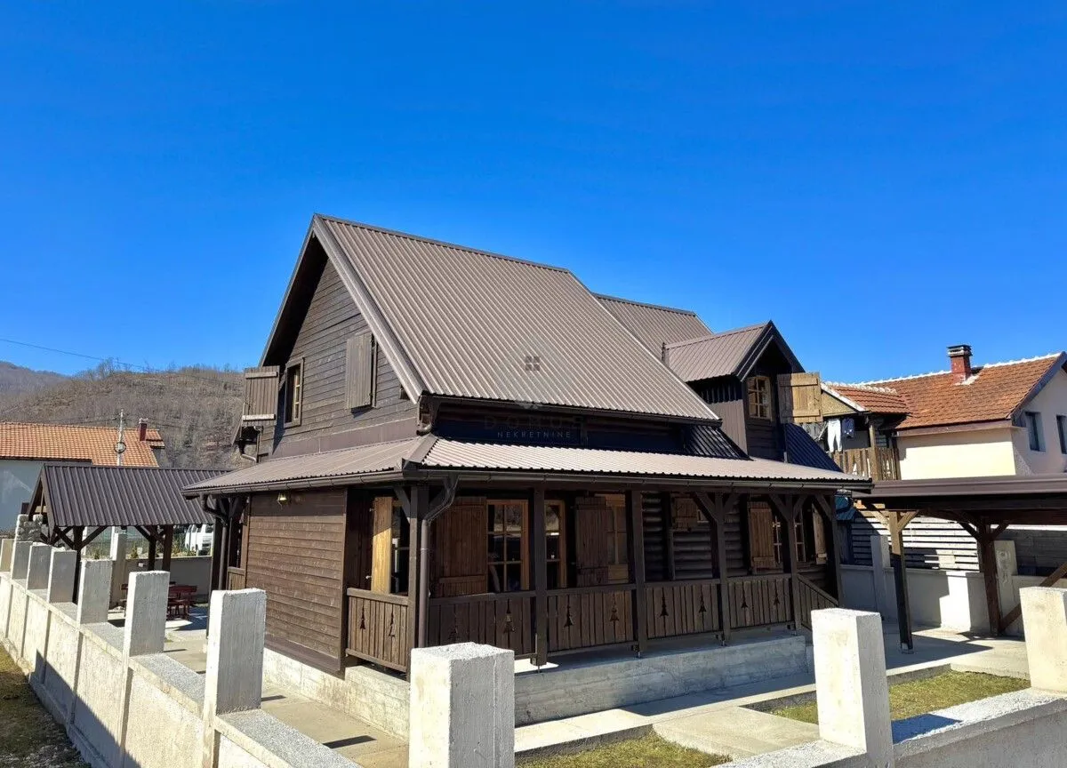 Sale, house, 122m², Kolašin, Crna Gora