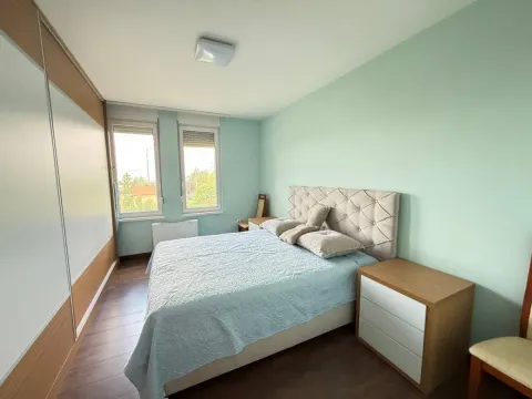 Prodaja, kuća, 443m², Petrovaradin, Novi Sad - image 12