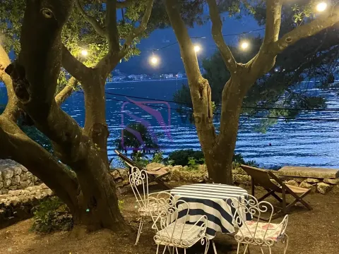 Prodaja, kuća, 180m², Dobrota, Kotor - image 5