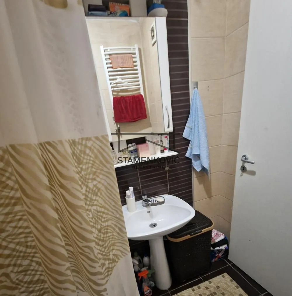 Prodaja, jednosoban stan, 38m², Podbara, Novi Sad Sve Podlokacije