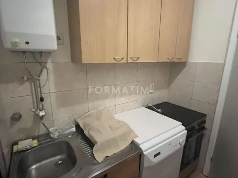 Izdavanje, dvosoban stan, 55m², Savski Venac, Beograd - image 16