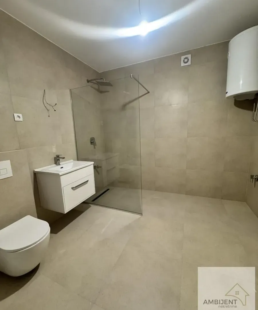 Prodaja, dvosoban stan, 49m², Stari Banovci, Stara Pazova