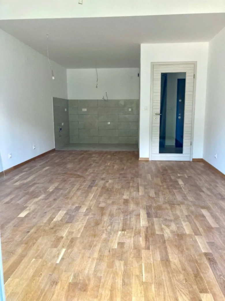 Prodaja, dvosoban stan, 81m2, Ljubović, Podgorica