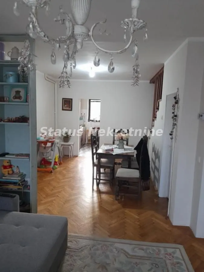 Prodaja, kuća, 135m², Petrovaradin, Novi Sad