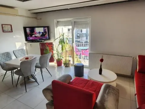 Rent, three bedroom apartment, 60m², Petrovaradin, Novi Sad - image 4