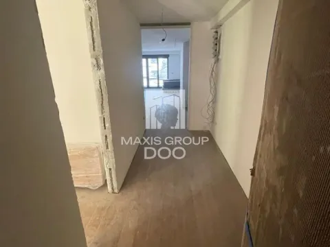 Prodaja, četvorosoban stan, 130m², Vračar Centar, Vračar Sve Podlokacije - image 9