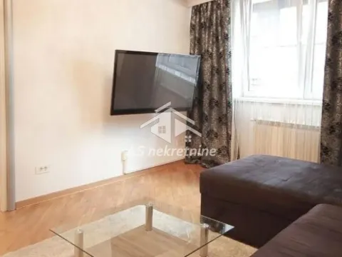 Izdavanje, trosoban stan, 89m², Stari Grad, Beograd - image 5