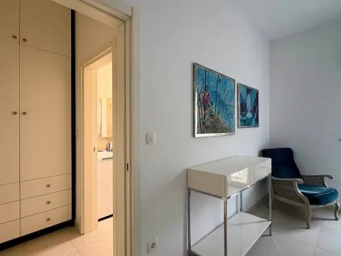 Rent, two bedroom apartment, 100m², Tivat, Crna Gora - image 7