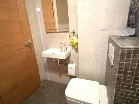 Izdavanje, trosoban stan, 70m², Kalenić Pijaca, Vračar Sve Podlokacije - image 15