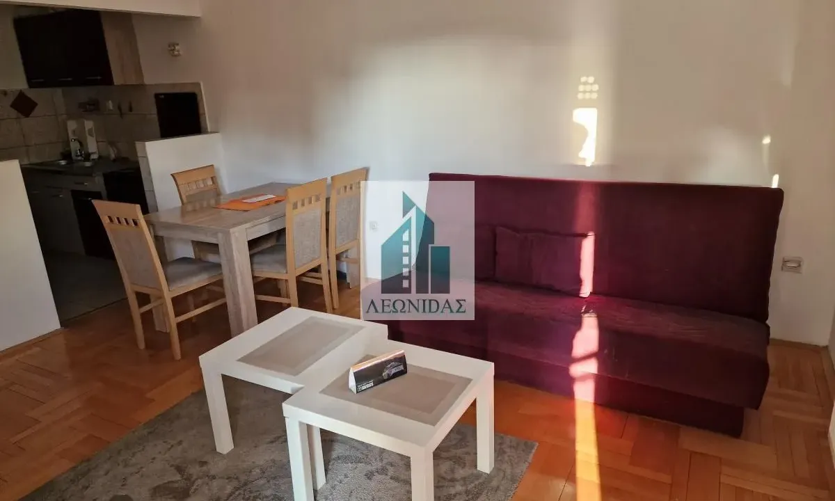 Izdavanje, dvosoban stan, 48m², Medijana, Niš