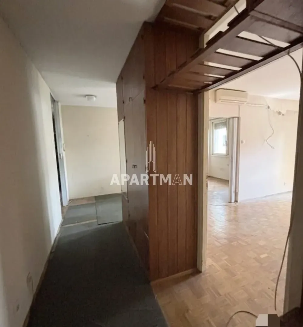 Prodaja, dvosoban stan, 77m², Zemun Meandri, Zemun Sve Podlokacije