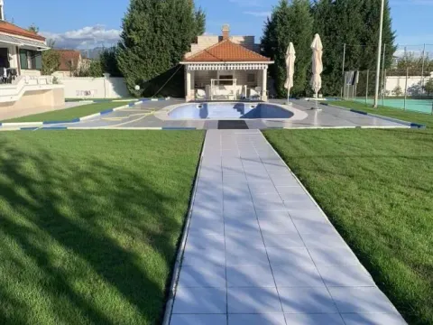Prodaja, kuća, 700m², Tološi, Podgorica - image 13