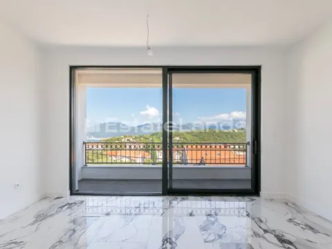 Prodaja, garsonjera, 41m², Radovići, Tivat - image 2