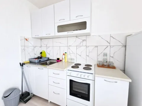 Sale, one bedroom apartment, 45m², Blizikuće, Budva - image 12