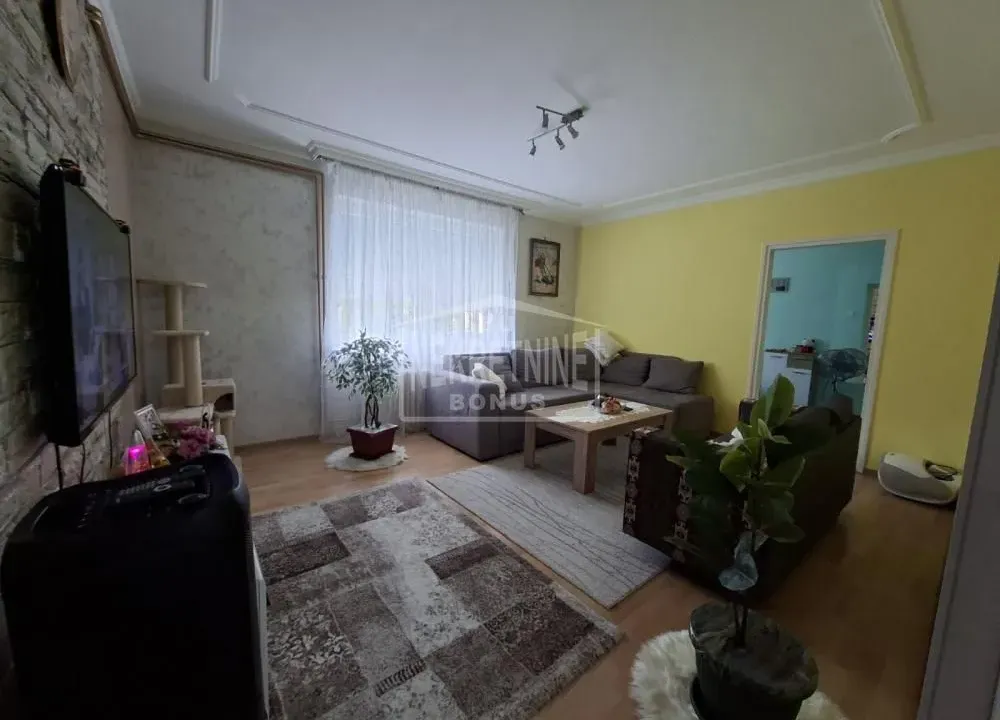 Sale, two bedroom apartment, 66m², Novi Grad, Subotica