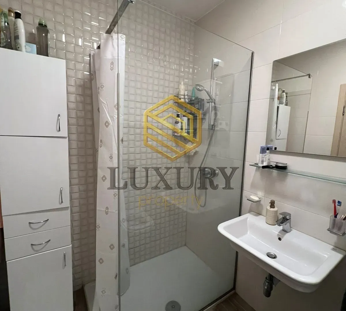 Prodaja, jednosoban stan, 53m², City Kvart, Podgorica