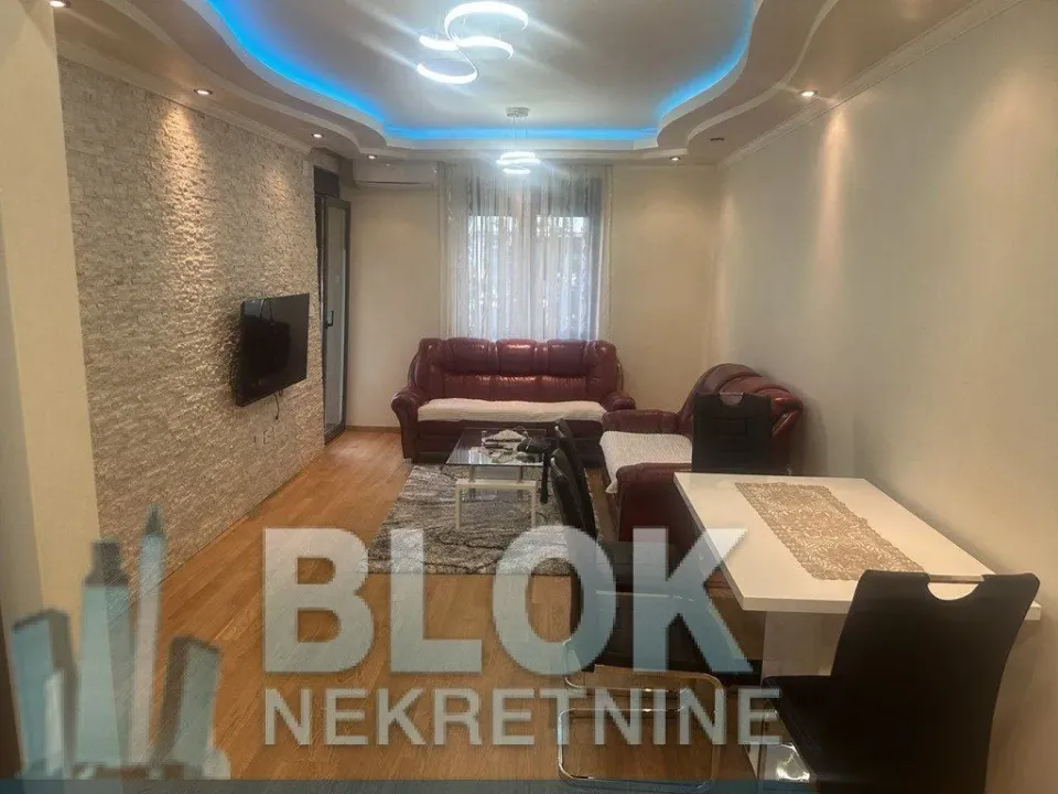 Izdavanje, jednosoban stan, 50m², City Kvart, Podgorica