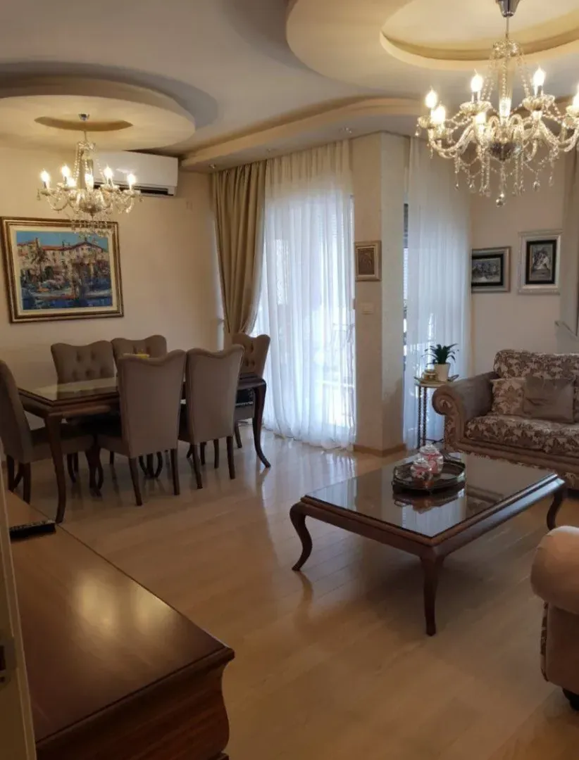 Rent, three bedroom apartment, 100m², City Kvart, Podgorica