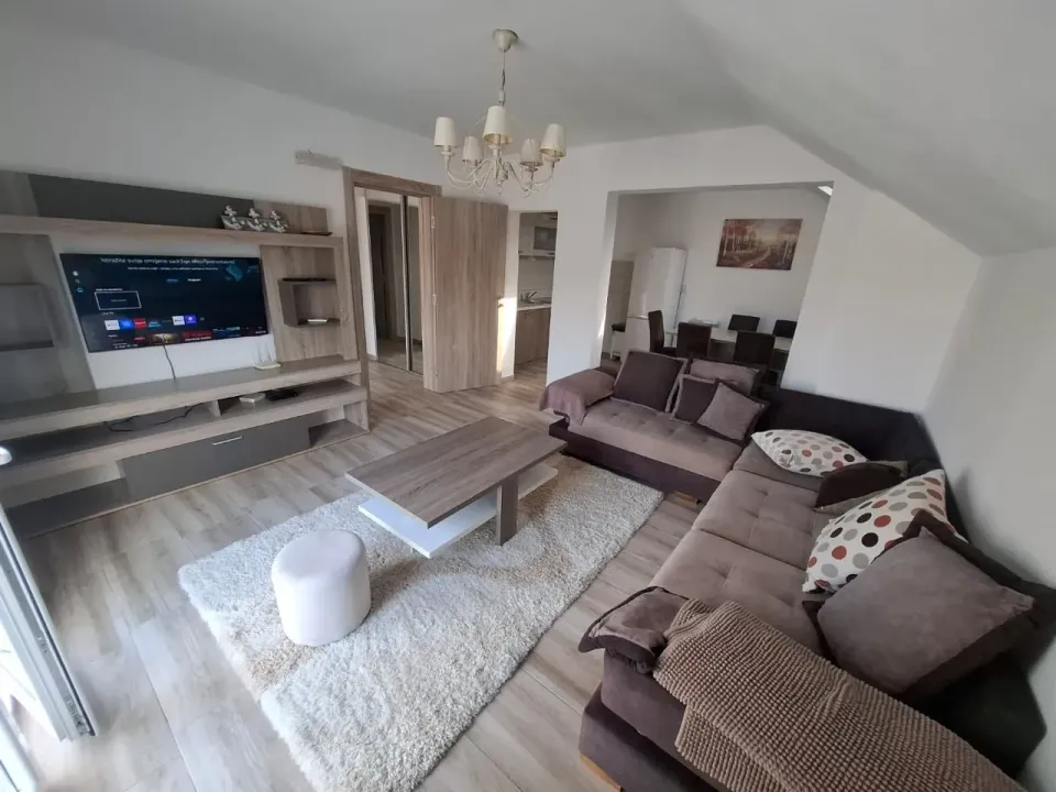 Rent, two bedroom apartment, 60m², Centar, Tivat