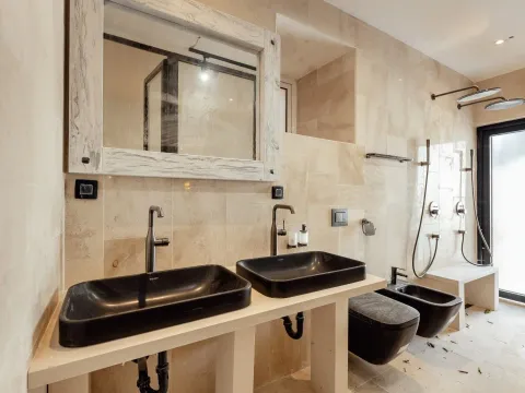 Prodaja, kuća, 380m², Ljuta, Kotor - image 10