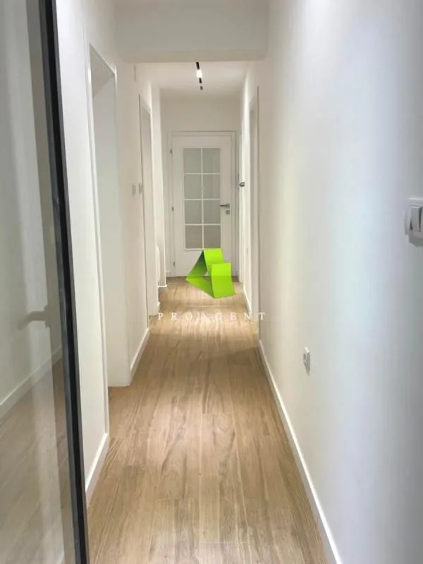 Prodaja, dvosoban stan, 64m², Medijana, Niš