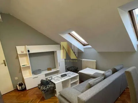 Izdavanje, jednosoban stan, 35m², Bulevar Oslobodjenja, Novi Sad Sve Podlokacije - image 2