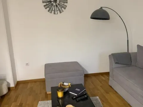 Izdavanje, garsonjera, 31m², Socijalno, Novi Sad Sve Podlokacije - image 2