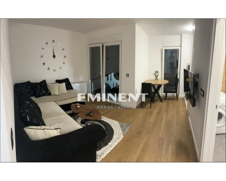 Rent, two bedroom apartment, 46m², Zemun Gornji Grad, Zemun Sve Podlokacije