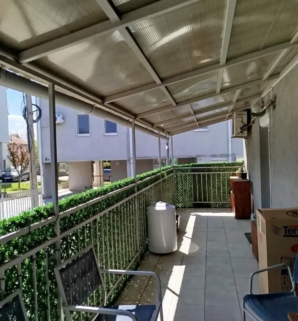 Prodaja, trosoban stan, 74m², Vojvode Vlahovica, Beograd