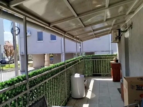 Prodaja, trosoban stan, 74m², Vojvode Vlahovica, Beograd - image 12