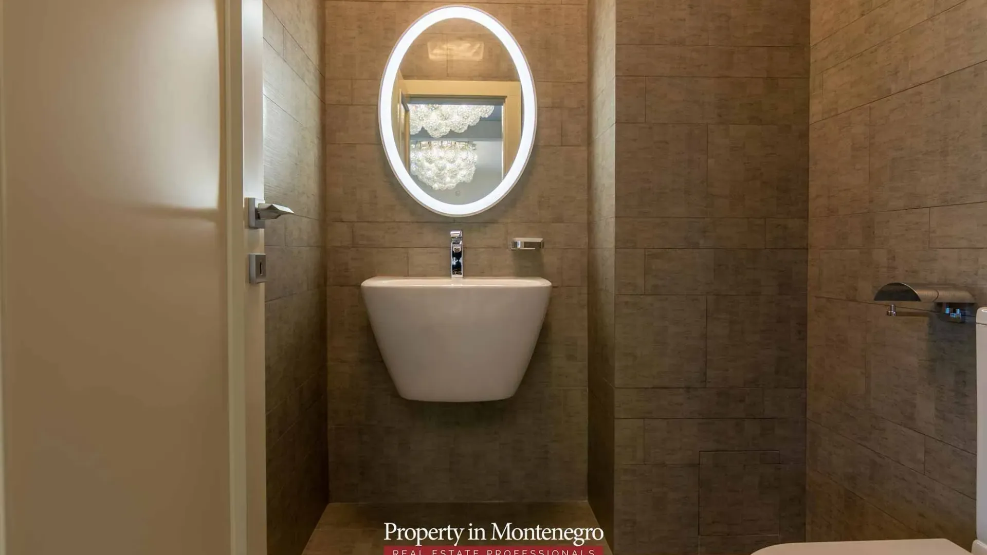 Sale, house, 831m², Bečići, Budva