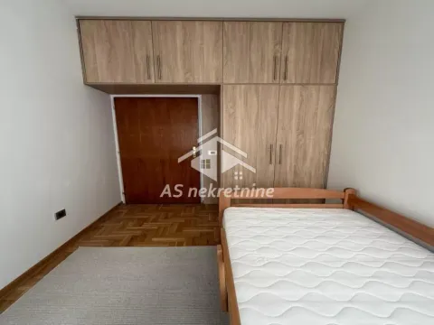 Rent, apartment, 57m², Južni Bulevar, Vračar Sve Podlokacije - image 9