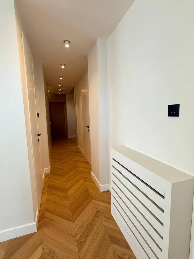 Prodaja, stan, 126m², Adamovićevo Naselje, Novi Sad Sve Podlokacije