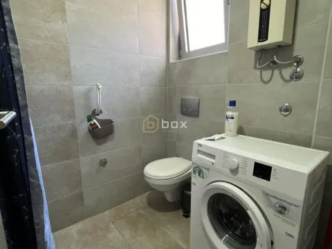 Prodaja, kuća, 174m², Centar, Niš - image 19