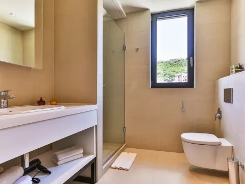 Sale, three bedroom apartment, 136m², Rafailovići, Budva - image 14