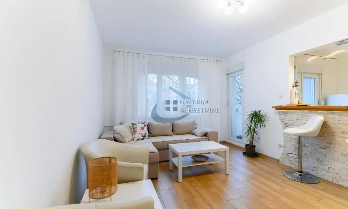 Prodaja, trosoban stan, 82m², Dušanovac, Voždovac Sve Podlokacije