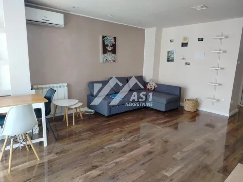 Rent, two bedroom apartment, 60m², Novo naselje, Novi Sad - image 2