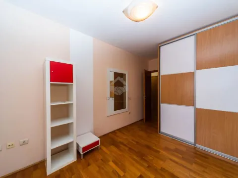 Prodaja, dvosoban stan, 66m², Preko Morače, Podgorica - image 8