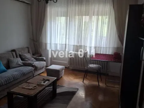 Sale, two bedroom apartment, 50m², Kalenić Pijaca, Vračar Sve Podlokacije - image 2