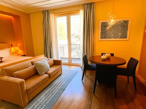 Prodaja, garsonjera, 42m², Porto Montenegro, Tivat - image 4