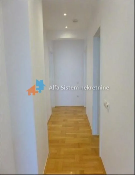 Rent, three bedroom apartment, 170m², Vračar Sve Podlokacije, Beograd