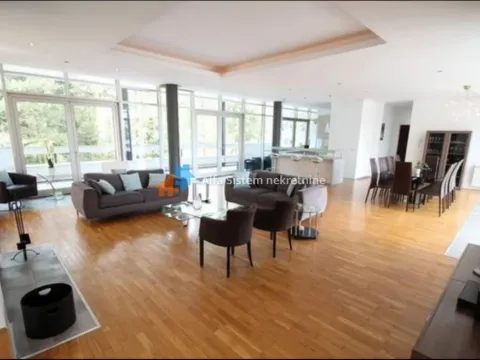 Izdavanje, četvorosoban stan, 250m², Savski Venac, Beograd - image 4