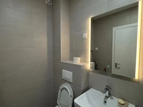 Izdavanje, jednosoban stan, 46m², Pobrežje, Podgorica - image 8