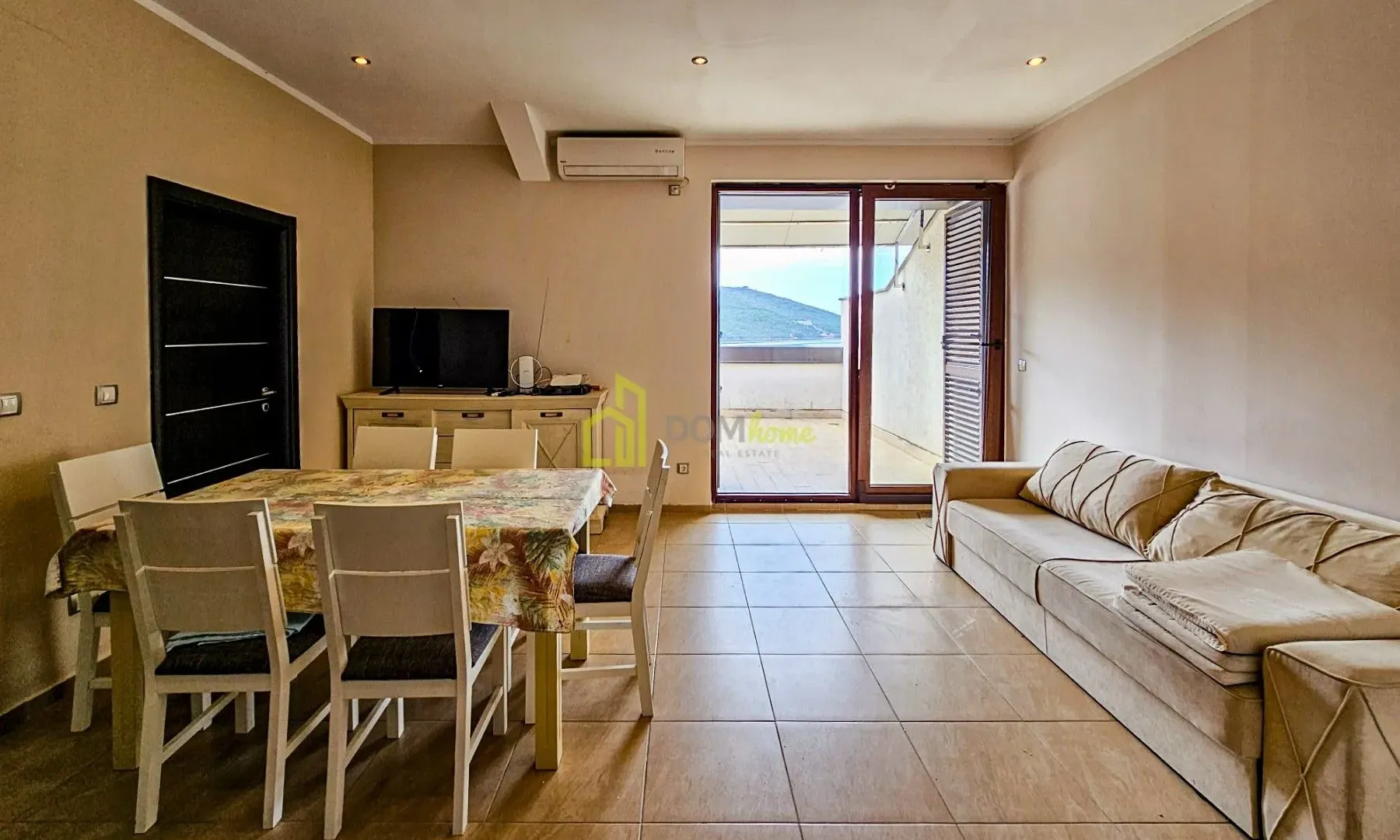 Prodaja, dvosoban stan, 68m², Kumbor, Herceg Novi