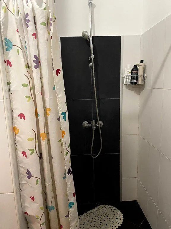 Izdavanje, dvosoban stan, 50m², Centar, Podgorica
