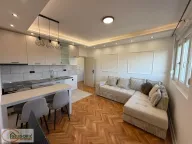 Prodaja, dvosoban stan, 52m², Zemun Kalvarija, Zemun Sve Podlokacije - image 1