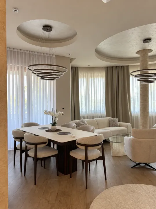 Sale, two bedroom apartment, 117m², Rozino, Budva