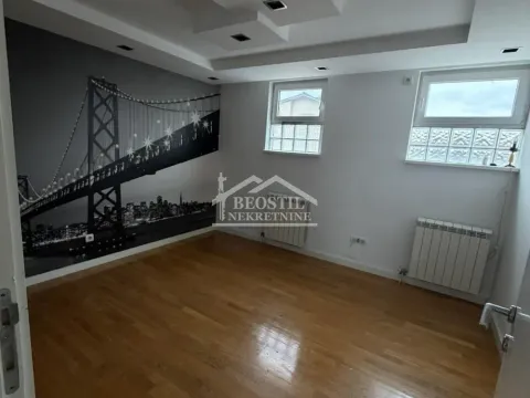 Prodaja, četvorosoban stan, 128m², Zeleno Brdo, Zvezdara Sve Podlokacije - image 6