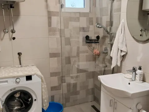 Rent, two bedroom apartment, 68m², Gintaš, Podgorica - image 17